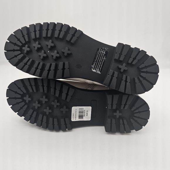 NIB New York & Company Allie Womens White Block Heel Lug Sole Zip Up Boot 10 - Picture 10 of 12